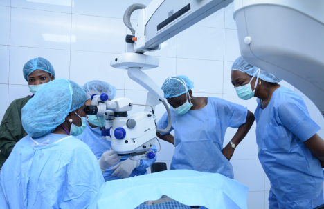 image of Lasik operating room